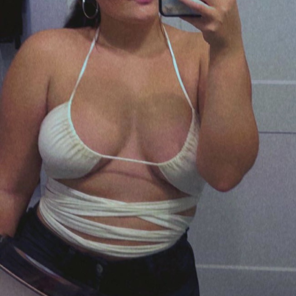 wrap around top